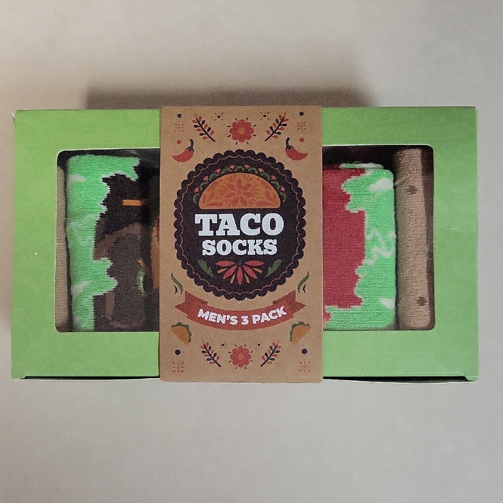 Taco Mens Socks 3 Pack Green and Red Casual Socks for Everyday Comfort